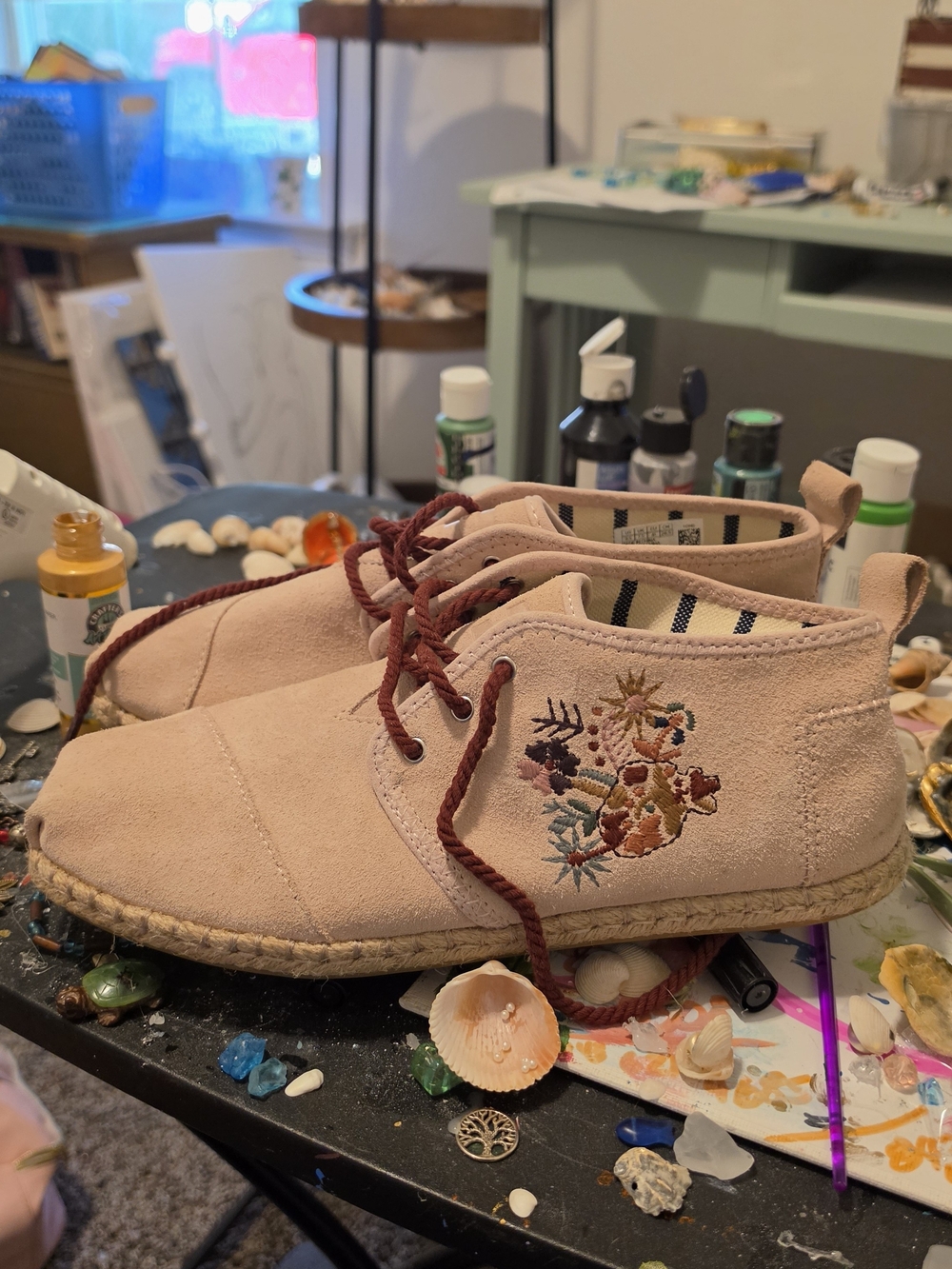 Toms Pink Suede Embroidered Flats with Burgundy Laces